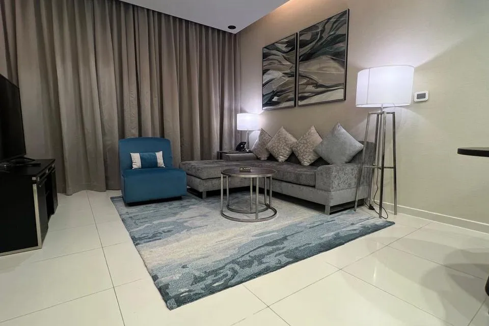 1-beds-hotel-apartment