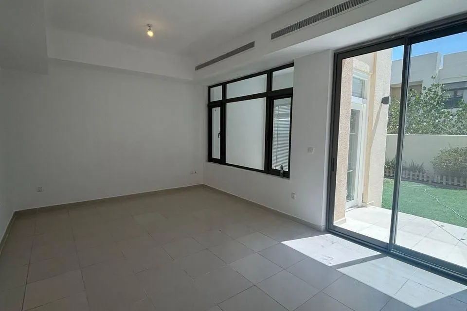 3-beds-townhouse